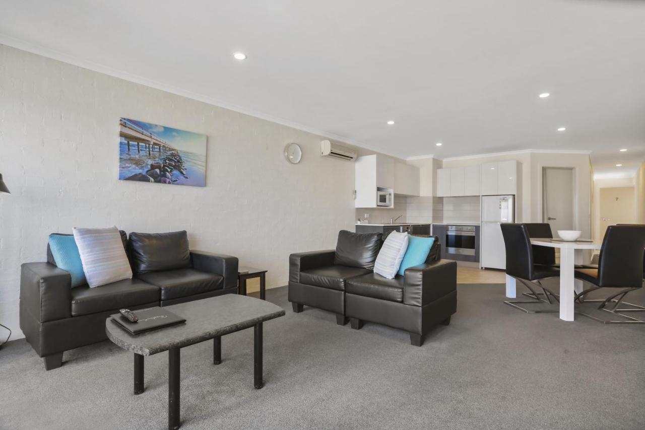 Crown Apartments Merimbula Exterior photo