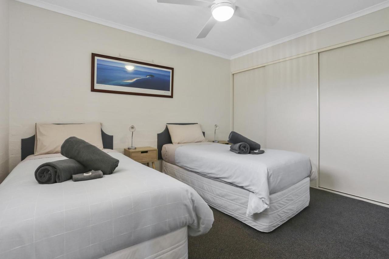Crown Apartments Merimbula Exterior photo